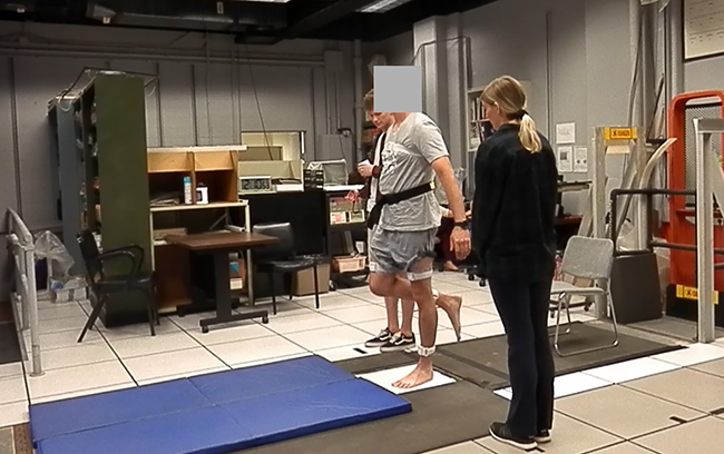 5 postural-stability-testing-on-one-leg-with-eyes-closed