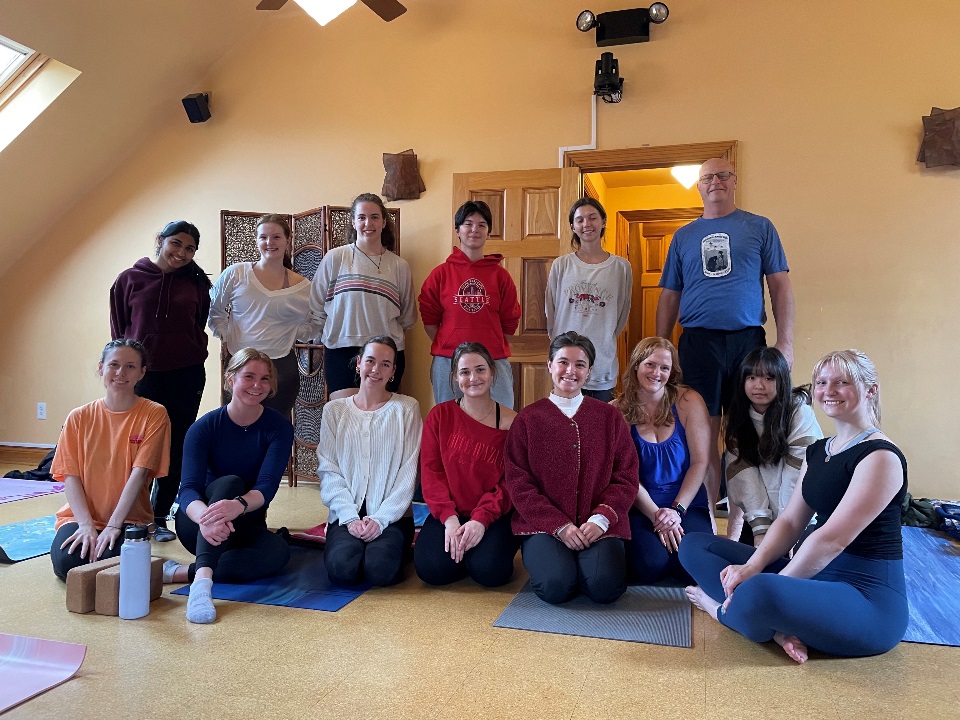 yoga teacher training participants