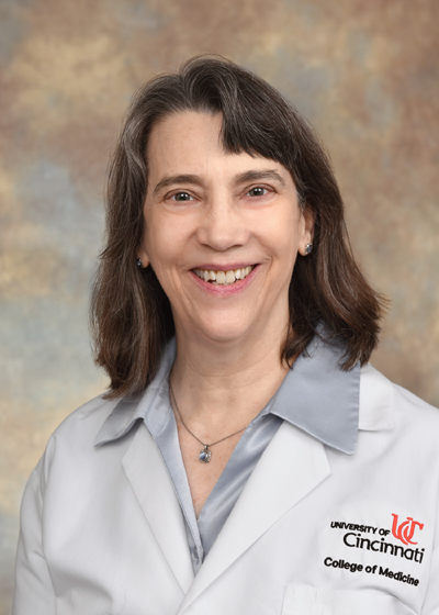 Pixley_Sarah  white coat2018lr