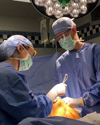 Residents in surgery